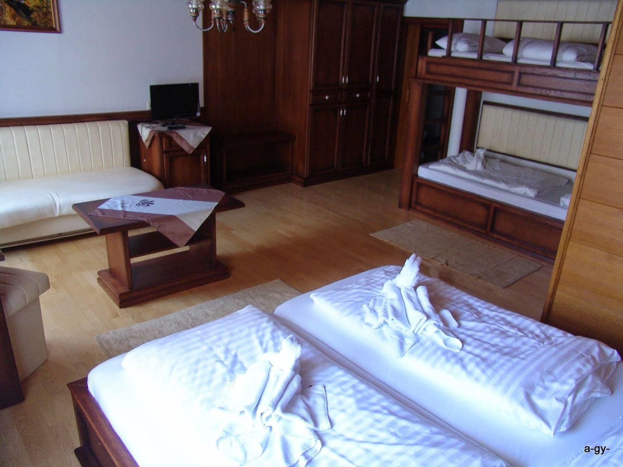 Gasthof Zum Jaegerwirt Hotell Mariazell Exteriör bild